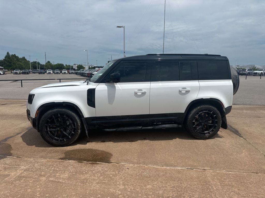 land rover defender 2025 SALE27EU1S2389252 image land rover defender 2025 SALE27EU1S2389252 image